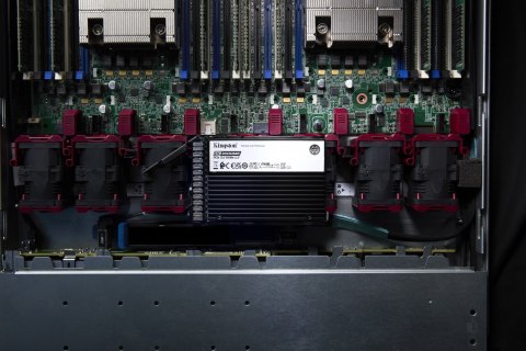 Dysk SSD Kingston DC3000ME 3.84TB U.2 (15mm) NVMe PCIe 5.0 SEDC3000ME/3T8 (DWPD 1) TCG