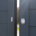 Yale Inteligentny sterownik do garażu 1x Smart Opener , 1x Door Position Sensor, 1x Magnes, 2x Dodatkowy kabel, 2x Taśma instala