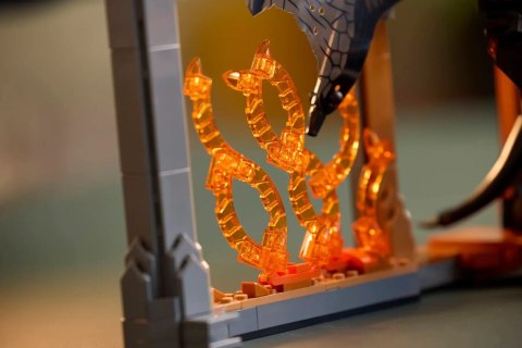 LEGO Icons 10367 Władca pierścieni: Book nook z Balrogiem LEGO Icons 10367 Władca pierścieni: Book nook z Balrogiem