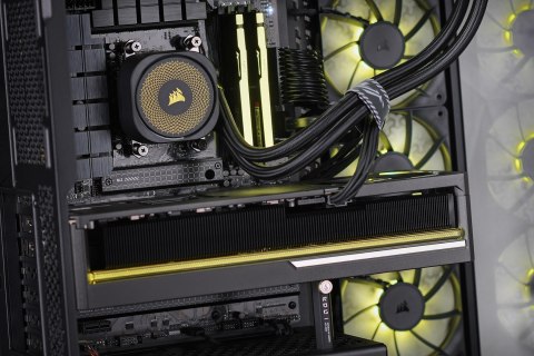 Actina iCUE 7800X3D/32GB/2TB/RTX5070Ti/850W/W11