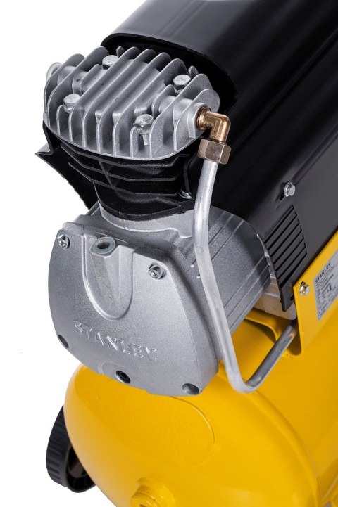 Sprężarka olejowa 1500W FCCC404STN005 STANLEY (WYPRZEDAŻ) Sprężarka olejowa 1500W FCCC404STN005 STANLEY (WYPRZEDAŻ)