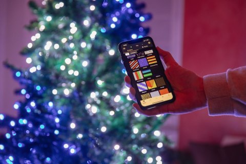 Inteligentne lampki choinkowe Twinkly 250 RGB+W 20m Inteligentne lampki choinkowe Twinkly 250 RGB+W 20m