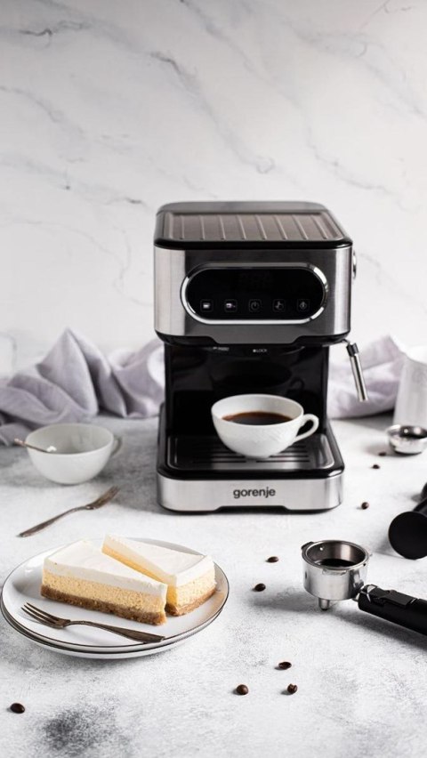 Ekspres kolbowy do kawy Gorenje ESCM15CD 15 bar