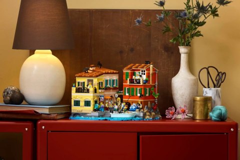 LEGO Ideas 21359 Włoska riwiera