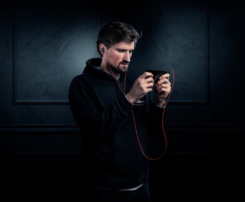 Słuchawki z mikrofonem TRUST GXT 408 Cobra czarno-czerwony (WYPRZEDAŻ)