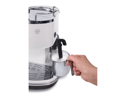 Ekspres ciśnieniowy DeLonghi ECO 311.W (1100W; kolor biały)
