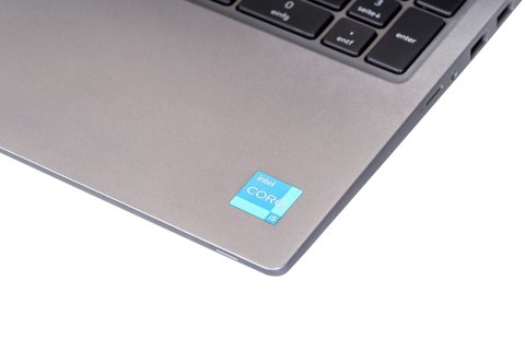 DELL LATITUDE 5521 i5-11500H 16GB 256GB SSD 15,6" FHD Win11pro (US QWERTY) + zasilacz UŻYWANY