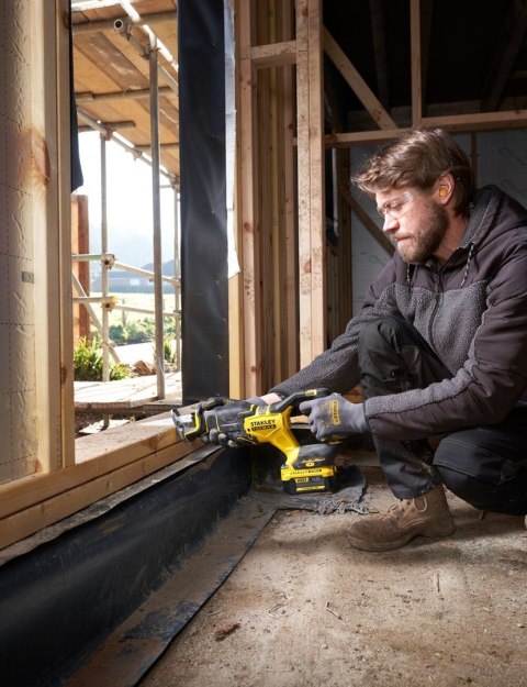 Pilarka szablasta fatmax 18V SFMCS311B-XJ STANLEY