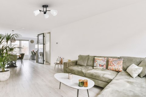 Lampa wisząca Activejet AJE-ALMA 3P E27 3x40W (WYPRZEDAŻ)