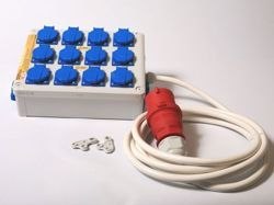 MALAPA CYFROWY PRZEŁ.DO GŁÓWNEGO STER.400V32A MZP3