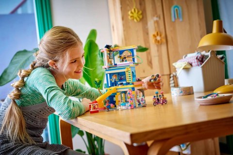 LEGO Friends 42689 Klub przyjaciół Heartlake