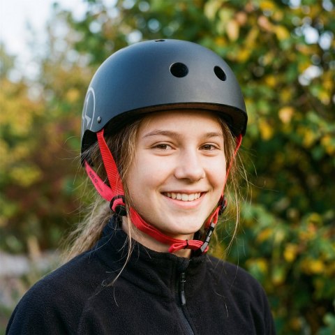 MTW001-2 KASK CZARNY L(58-61CM) NILS EXTREME